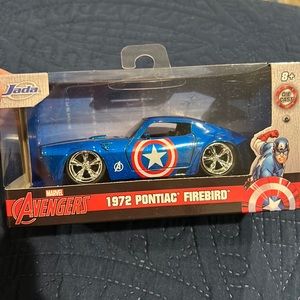 Jada die cast Captain America car